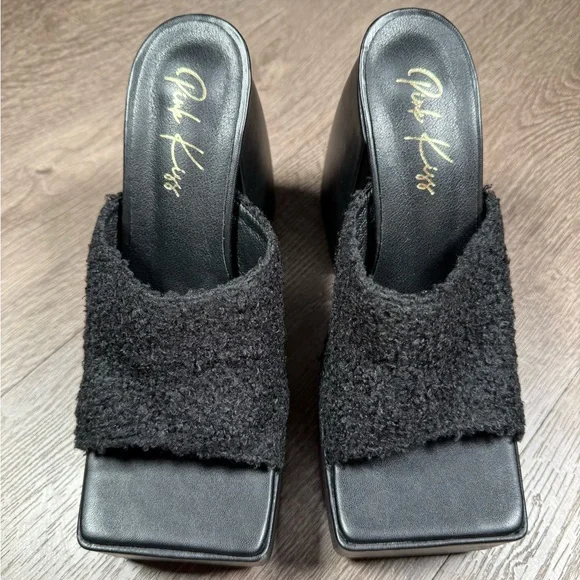 Black Platform Faux Fur Mule Slide Heels - Picture 4 of 8